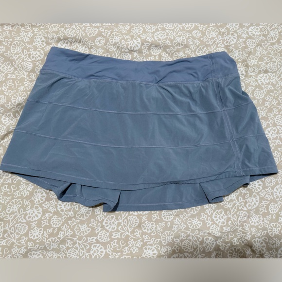 NWOT Lululemon Pace rival skirt size - 14 - Picture 1 of 5